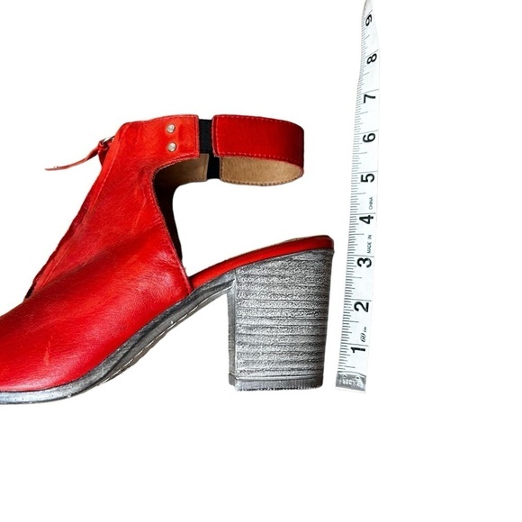 Miz Mooz Saga Red Leather Ankle Strap-Front Zip Heels - Picture 9 of 9